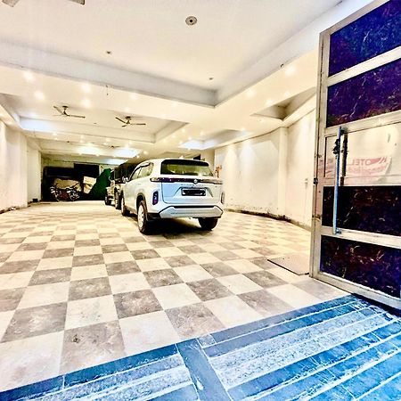 Hotel Pushpanjali Нью-Делі Екстер'єр фото